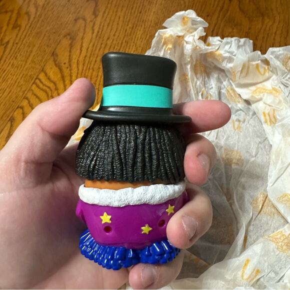 McDonald’s McNugget Buddies Kerwin Frost New In Box 2023 Chicken Nugs Happy Meal - Picture 4 of 12